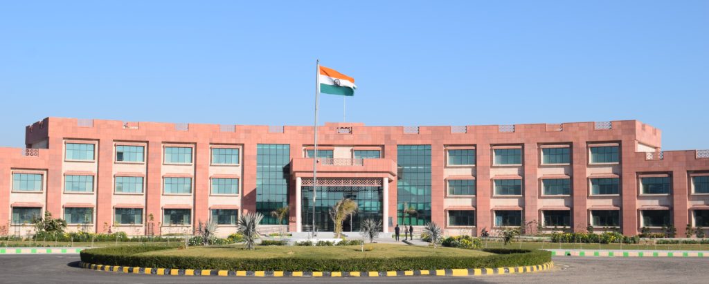 विद्यार्थियों व शोधार्थियों