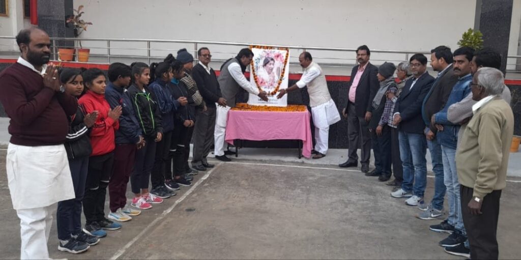 लता मंगेशकर